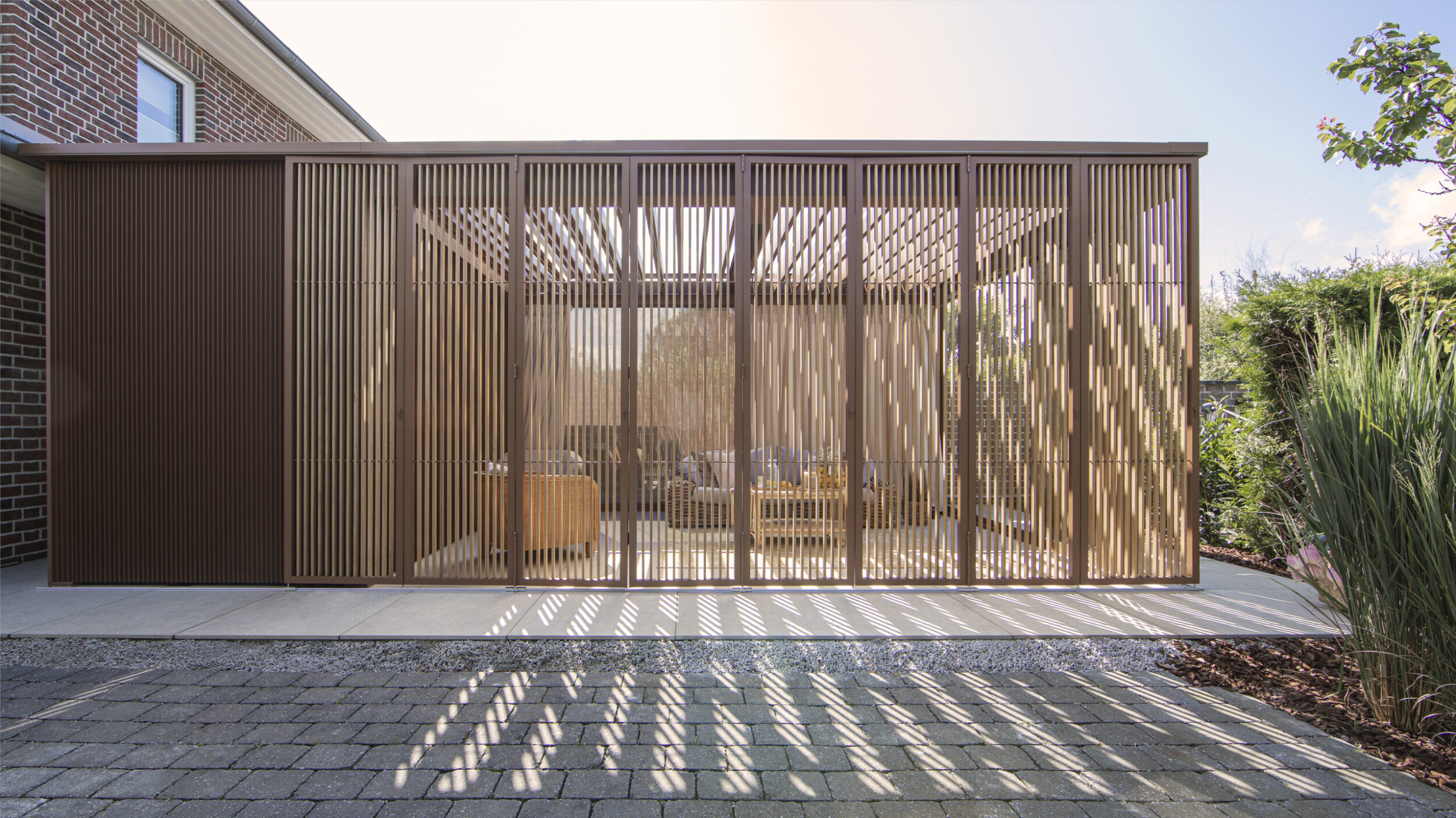 Terrassendach mit Sonnenschutz Terrassendach mit Sonnenschutz