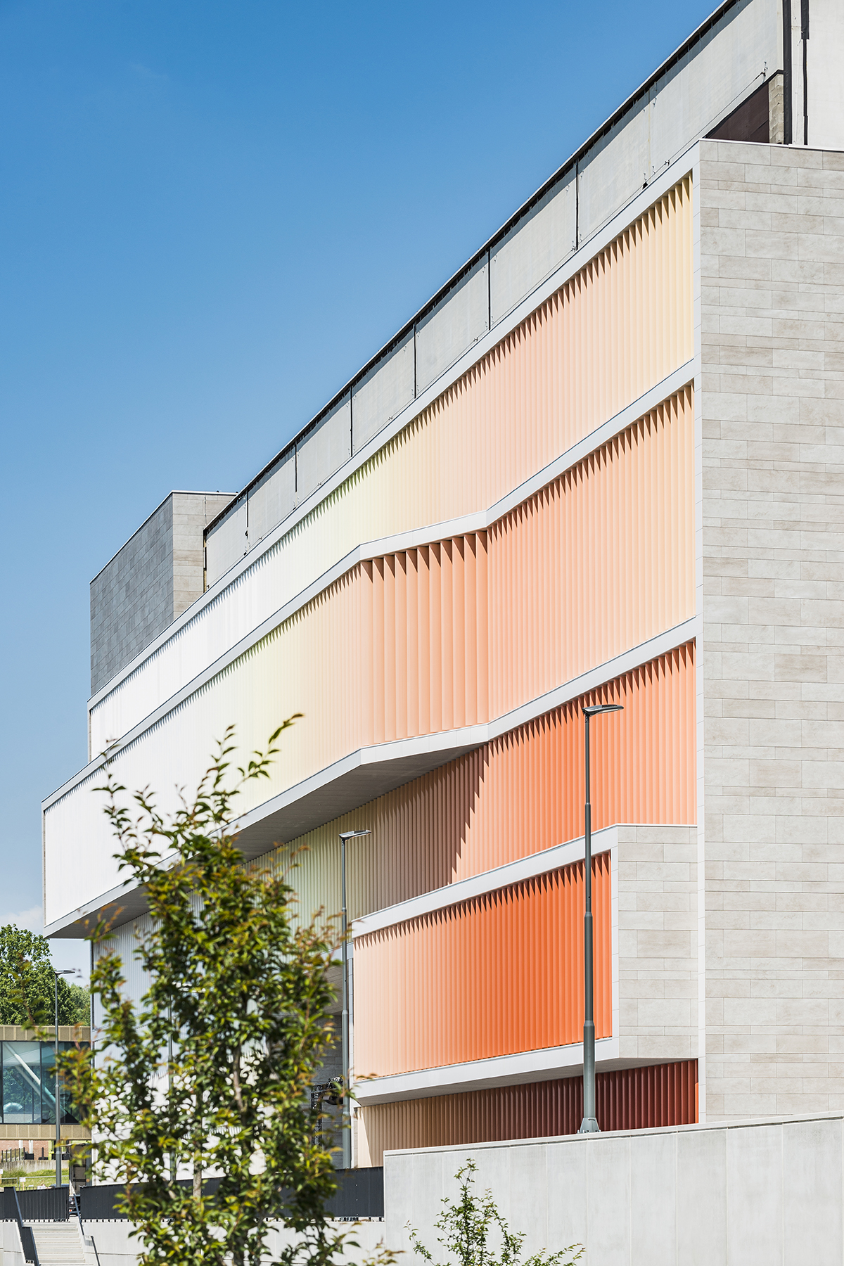 Sunclips Sunclips an einem Gebäude